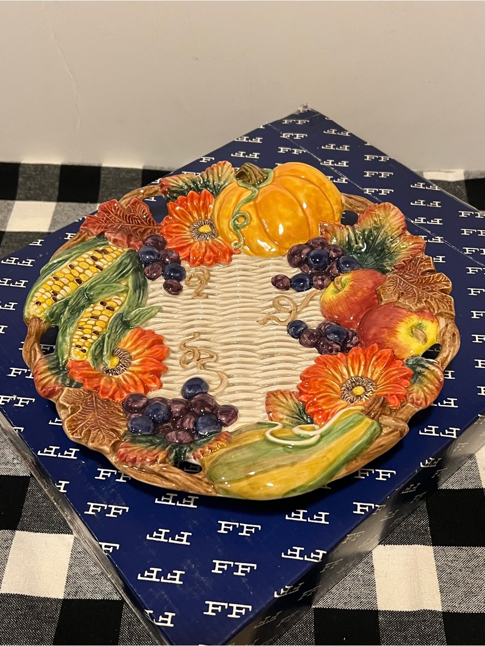 NWT FITZ & FLOYD AUTUMN BOUNTY CANAPÉ PLATE.